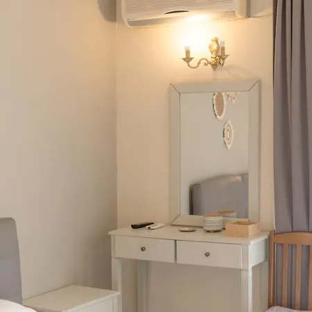 Mironi & Victoria Hotel