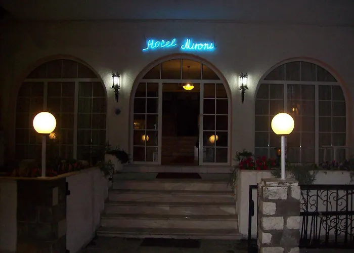 Mironi & Victoria Hotel