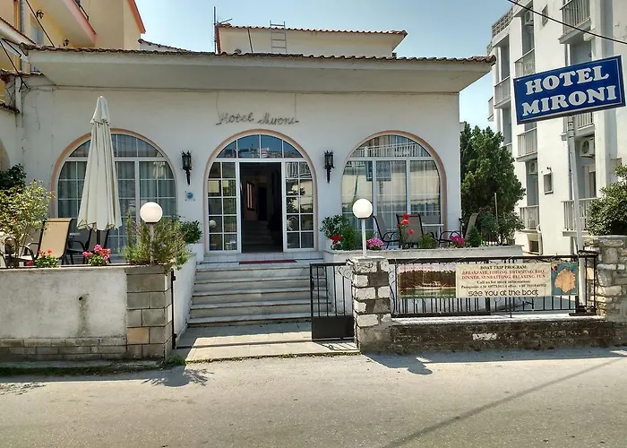 Hotel Mironi & Victoria 2*